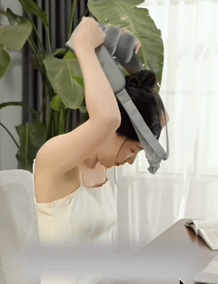 Noiraé™ Neck & Shoulder Massager